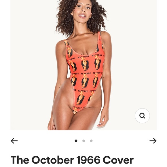 The October 1966 cover swimsuit - Picture 1 of 2